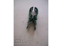 Veche clemă pentru pompă de bicicletă