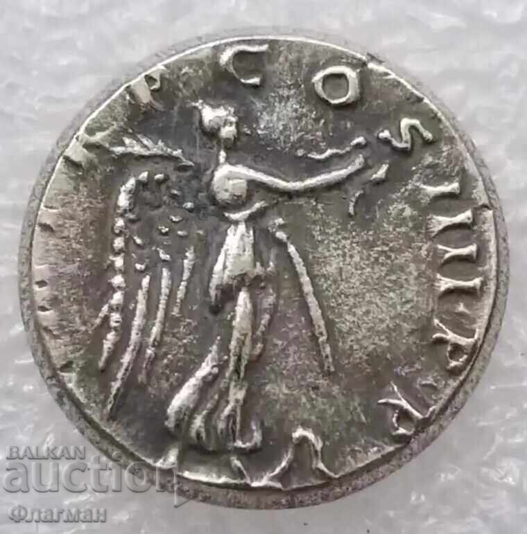 Denar al Împăratului Traian, 98 - 117 d.Hr. REPLICĂ cu preț 20.00 BGN | € 10.23