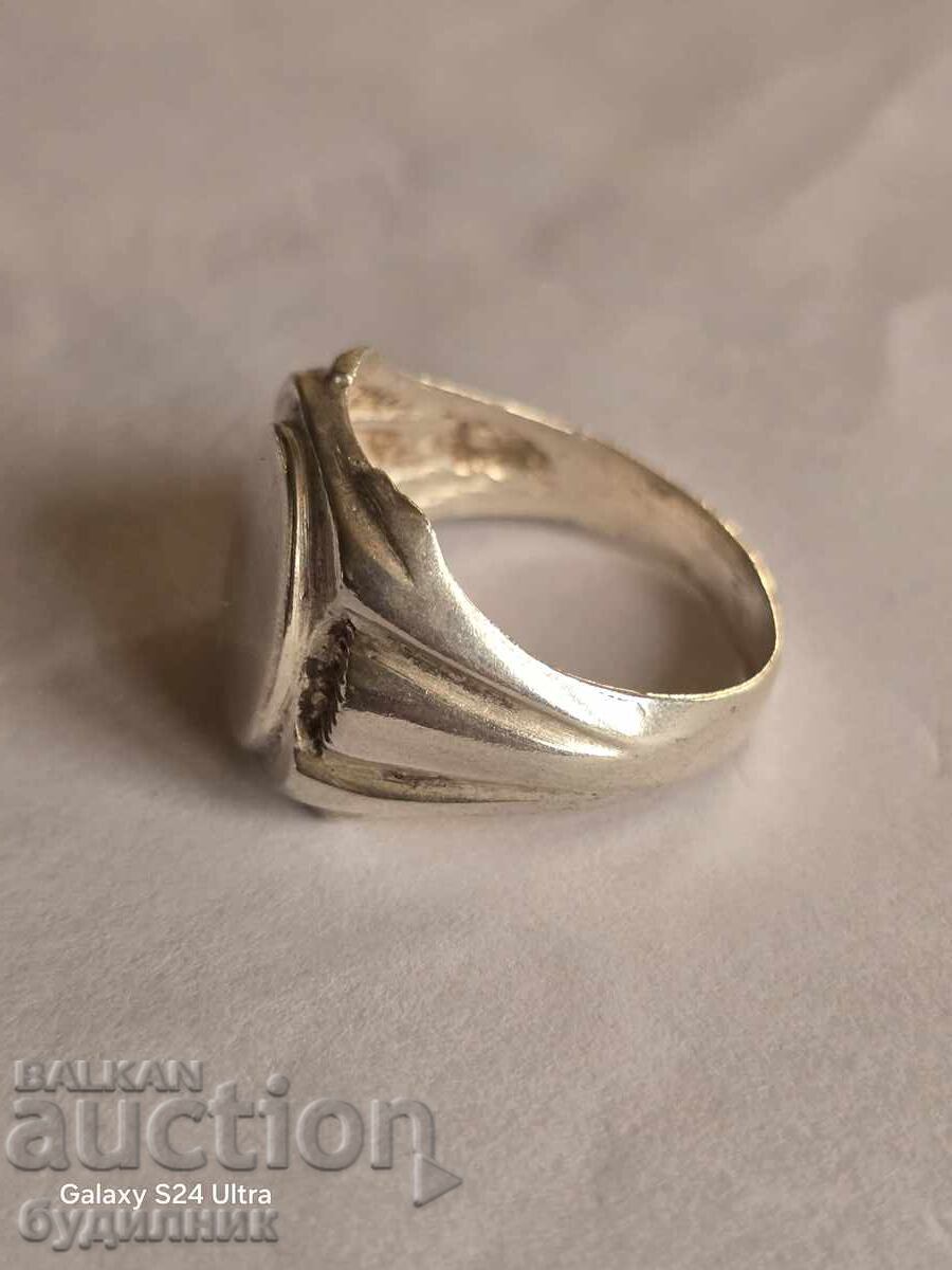 Доставка на Сребърен Масивен пръстен. 20мм. Пускам над 100 Аукциона. Раз Доставка на Сребърен Масивен пръстен. 20мм. Пускам над 100 Аукциона. Раз