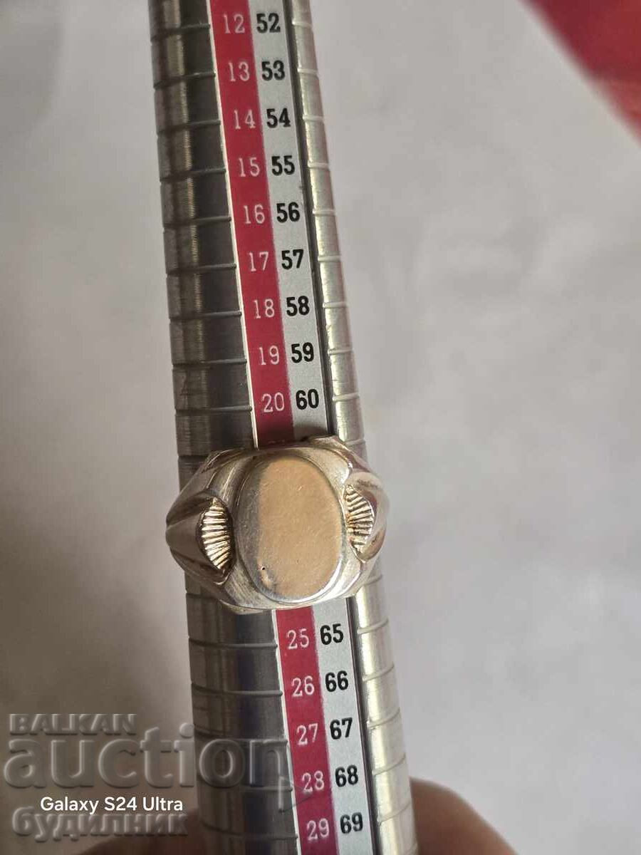 Сребърен Масивен пръстен. 20мм. Пускам над 100 Аукциона. Раз - 5 Сребърен Масивен пръстен. 20мм. Пускам над 100 Аукциона. Раз - 5