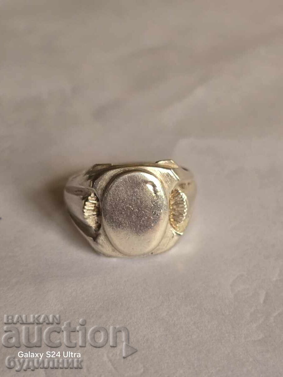 Сребърен Масивен пръстен. 20мм. Пускам над 100 Аукциона. Раз Сребърен Масивен пръстен. 20мм. Пускам над 100 Аукциона. Раз