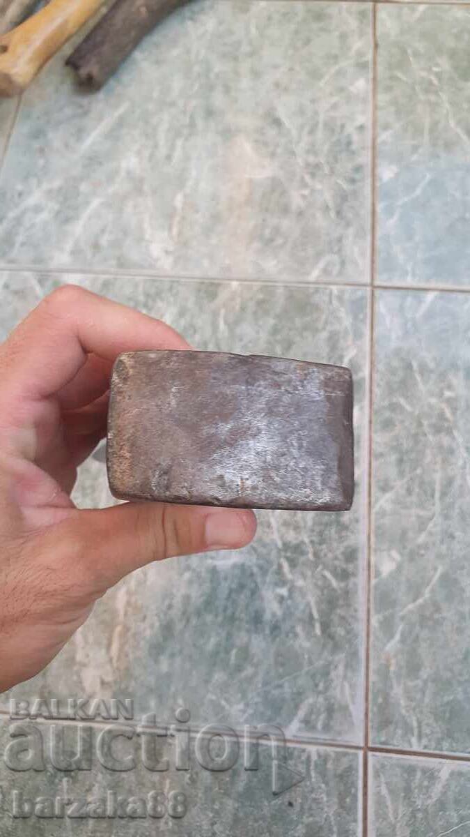 Delivery of Old Axe Hatchet Dominicus Delivery of Old Axe Hatchet Dominicus