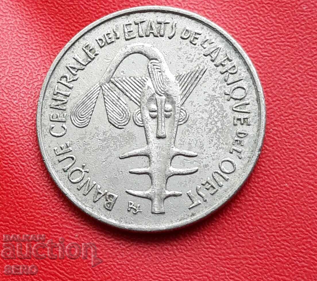 Africa de Vest Franceză - 100 de franci 1969 cu preț 1.50 BGN | € 0.77