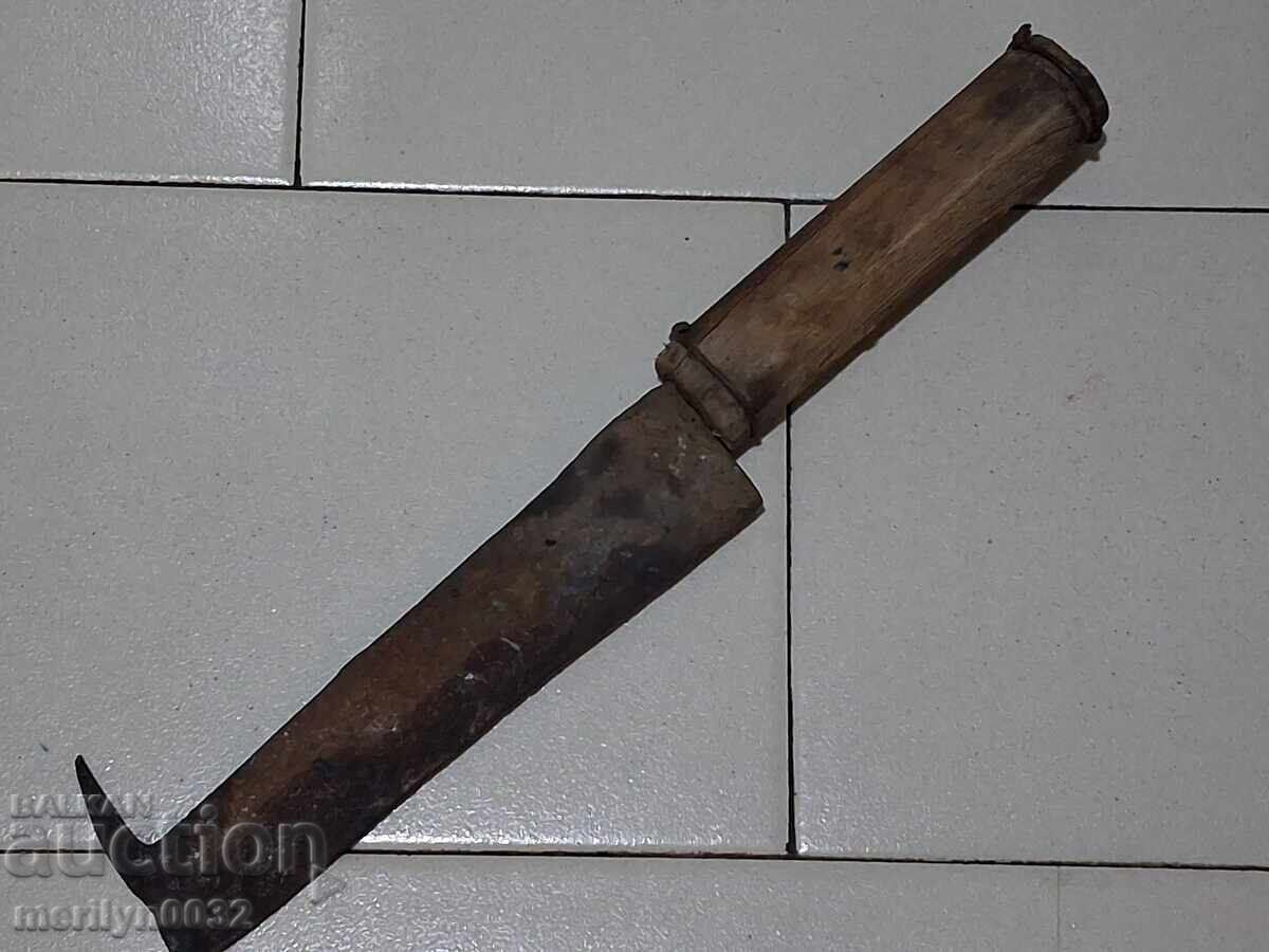 Παλιά σφυρήλατα σπαθιά, τσεκούρι, τσεκούρι, μαχαίρι, μαχαίρι - 7