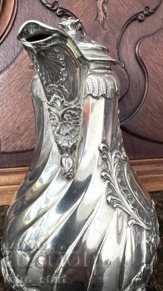 Cană de cafea din argint antic, 1888-1892, Paul Canaux cu preț 1660.00 BGN | € 848.74 Cană de cafea din argint antic, 1888-1892, Paul Canaux cu preț 1660.00 BGN | € 848.74