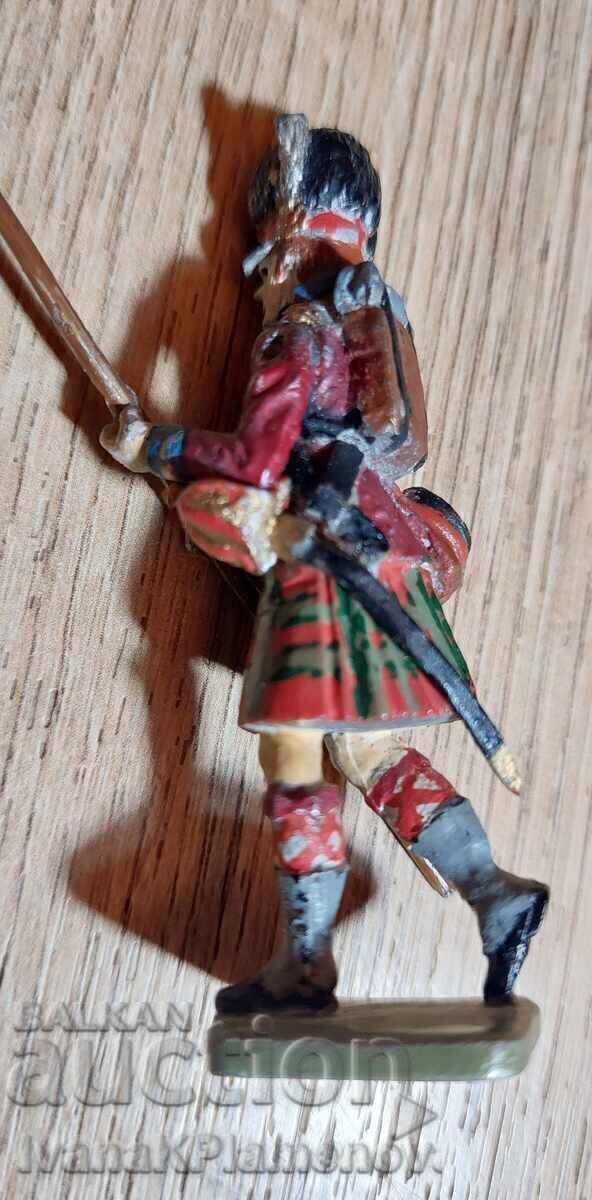 O figurină de plumb pentru colecționari - 7