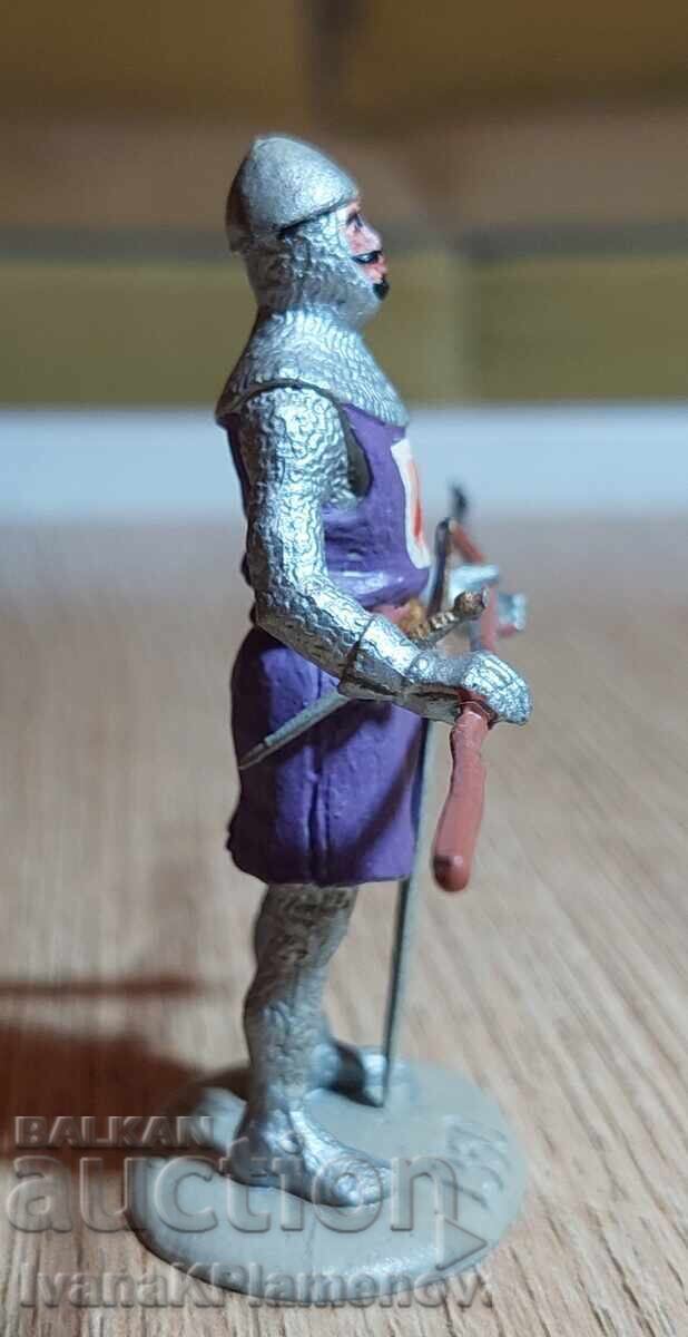 O figurină de plumb pentru colecționari cu preț 16.00 BGN | € 8.18