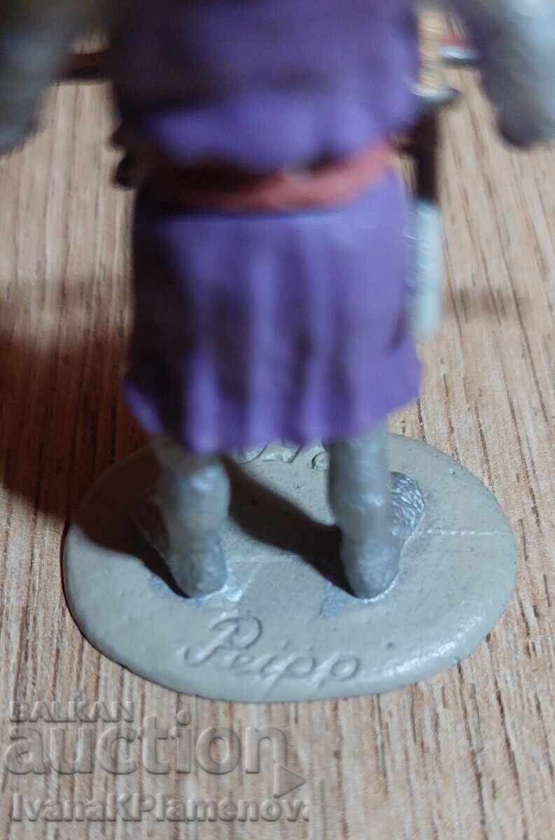 O figurină de plumb pentru colecționari - 7