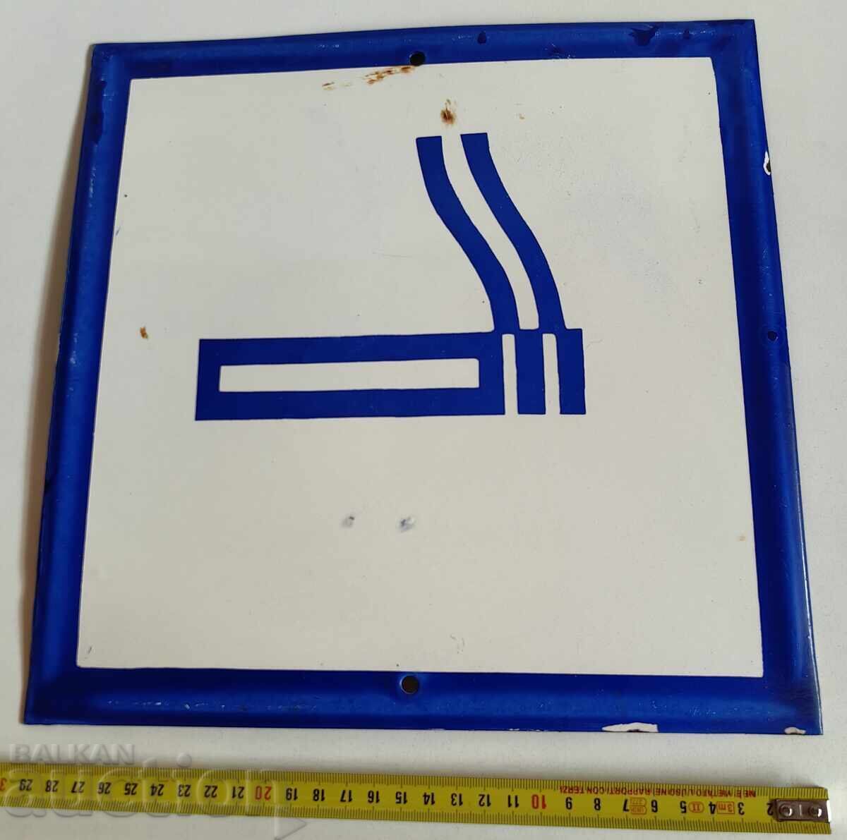 LOC DE FUMAT PANOU EMAIILAT ANTIINCENDIU SOȚIAL