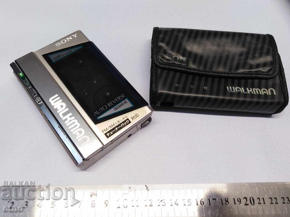 WALKMAN - "SONY WM 40" model - 1984, casetă, casetofon cu preț € 285.00 | 557.41 BGN