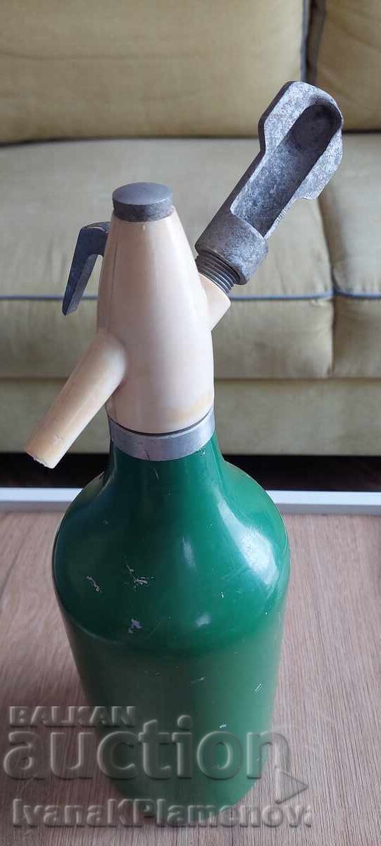 Livrarea Sticlă retro pentru sifon din perioada comunistă pentru colecționari