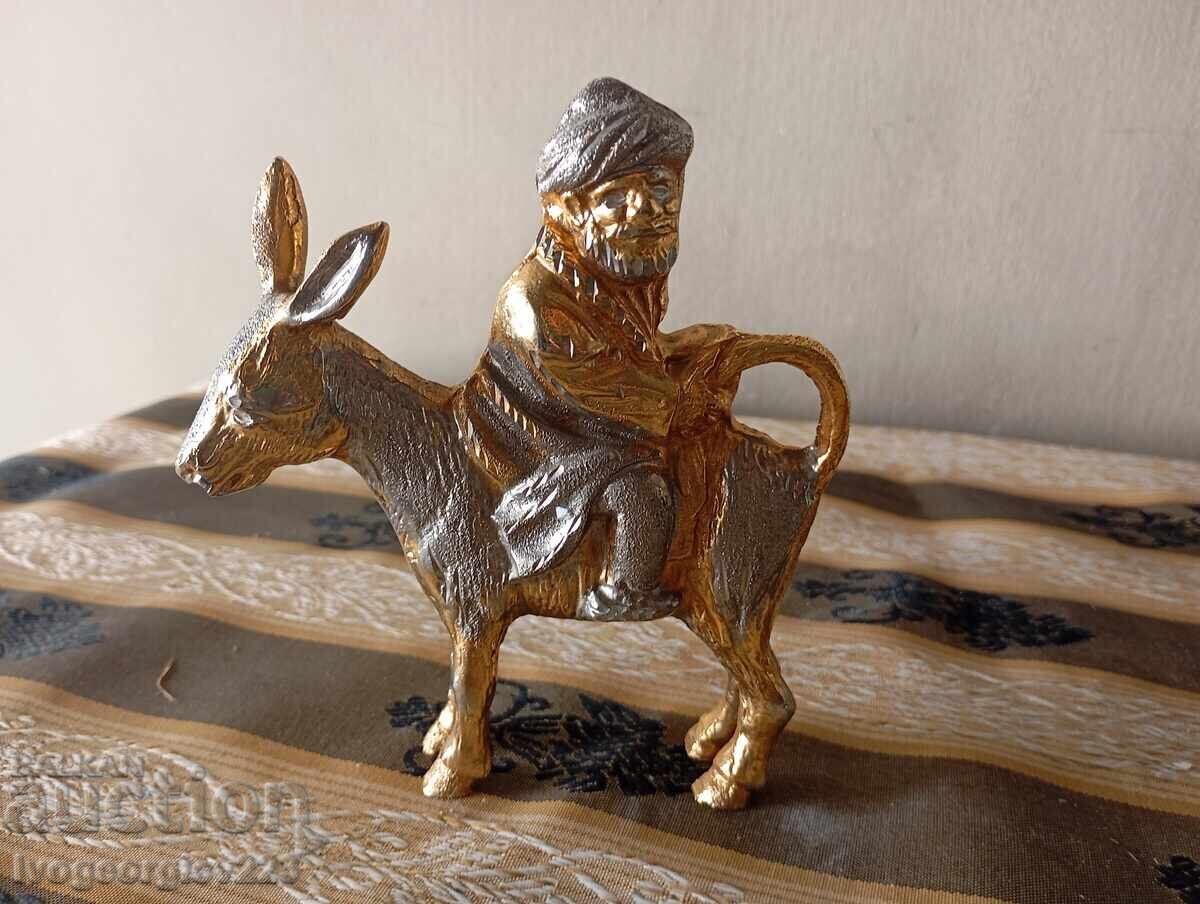 статуетка-"настрадин ходжа и магарето"