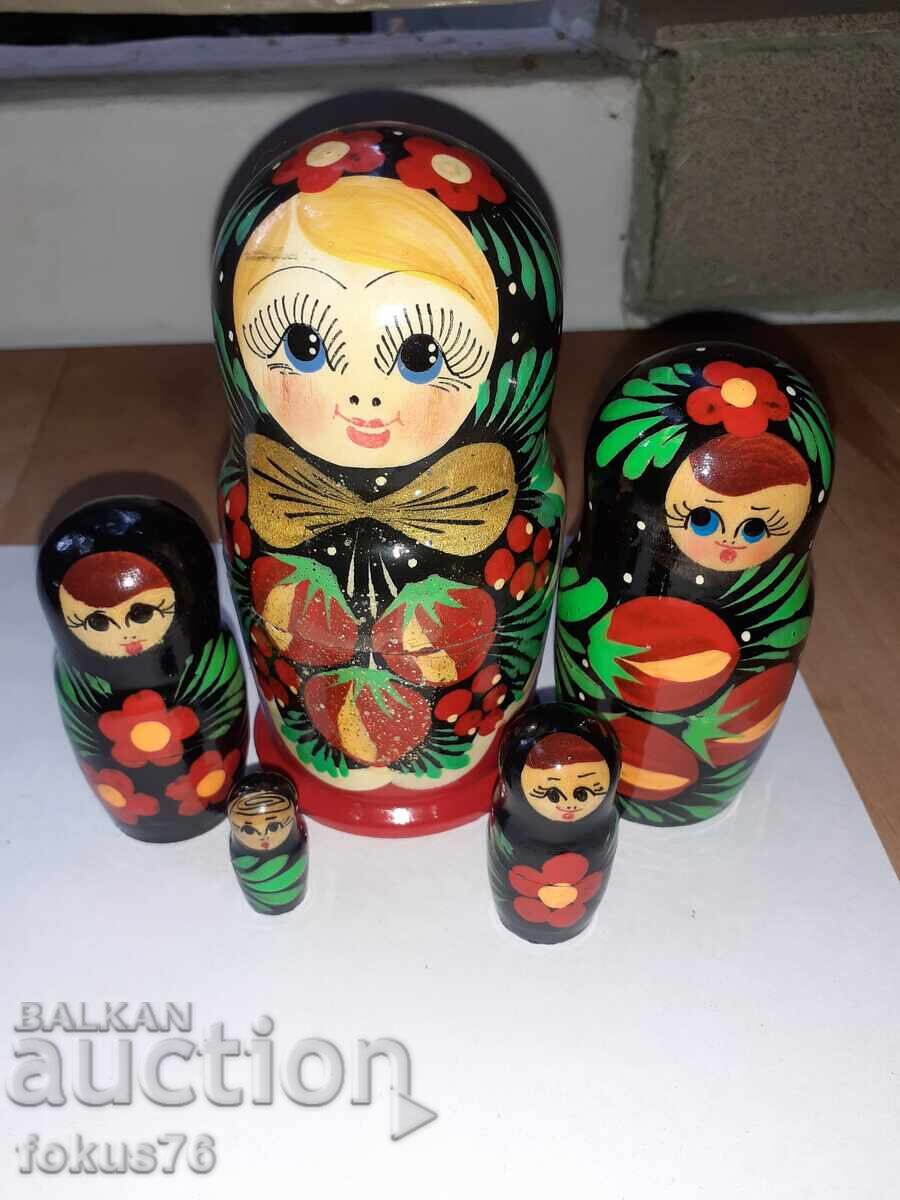 Russian wooden matryoshka doll 5 in 1 Russian wooden matryoshka doll 5 in 1