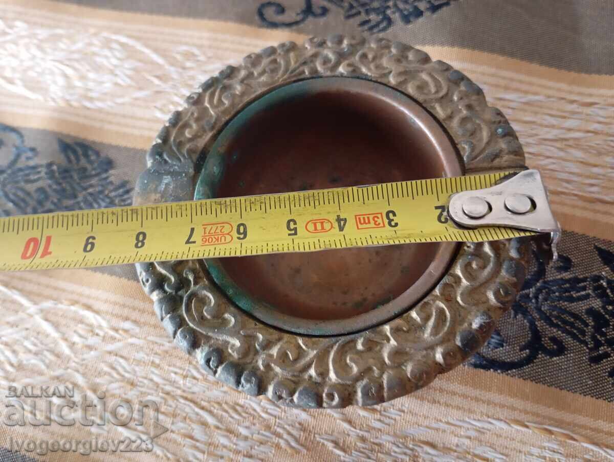 Licitație Scrumieră Licitație Scrumieră