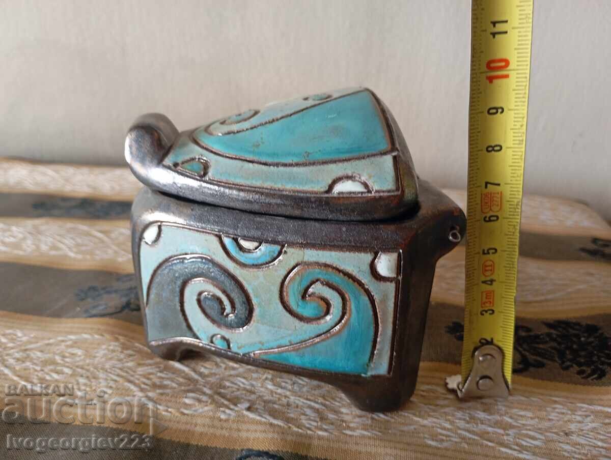 Κεραμικό κουτί για κοσμήματα με τιμή 18.00 BGN | € 9.20