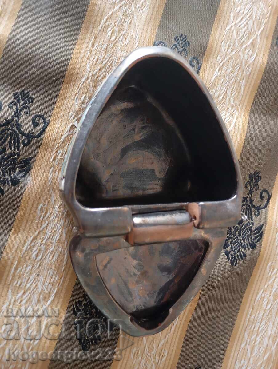 Παράδοση Κεραμικό κουτί για κοσμήματα