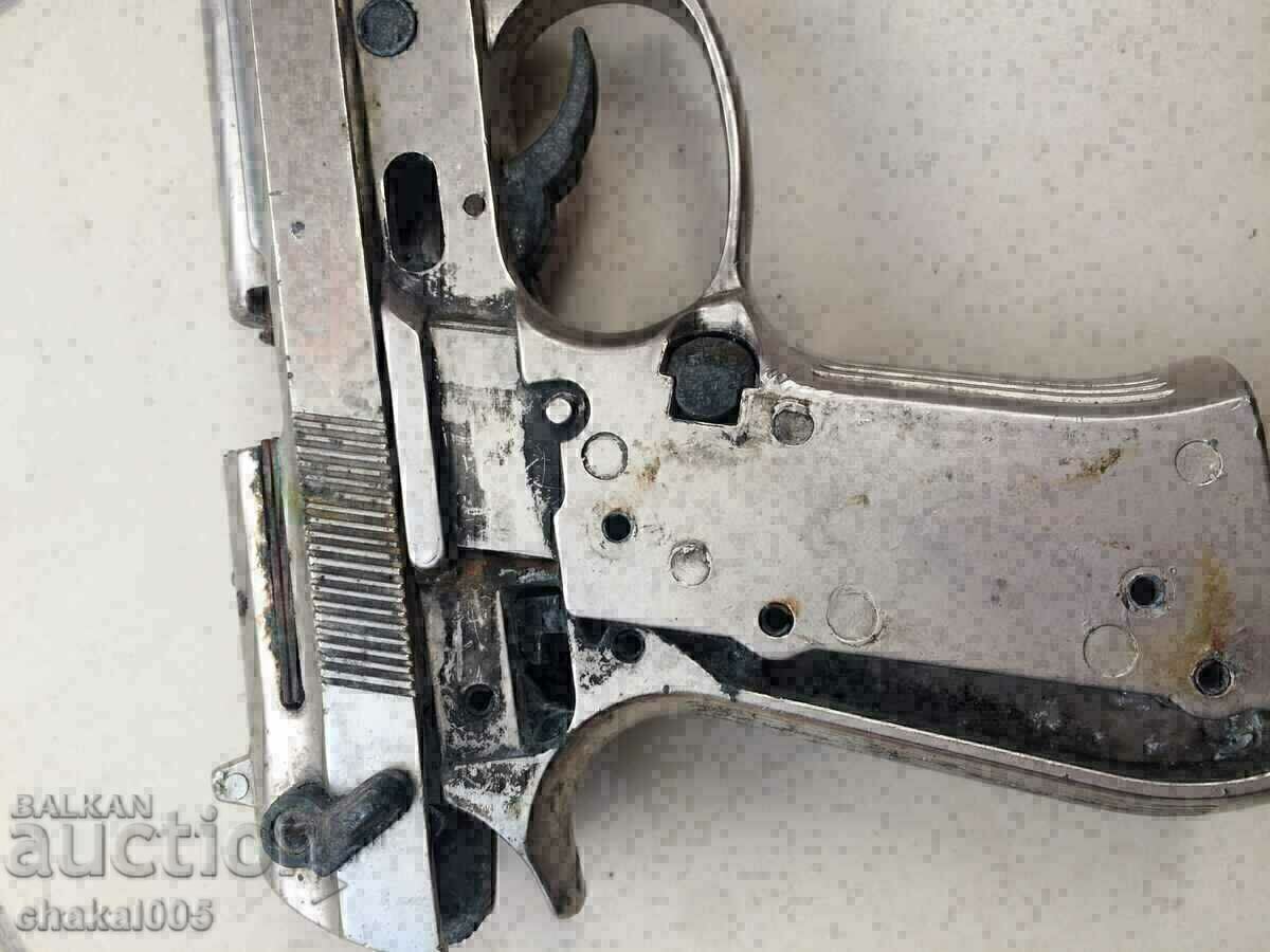 Παράδοση Για ανταλλακτικά Παράδοση Για ανταλλακτικά