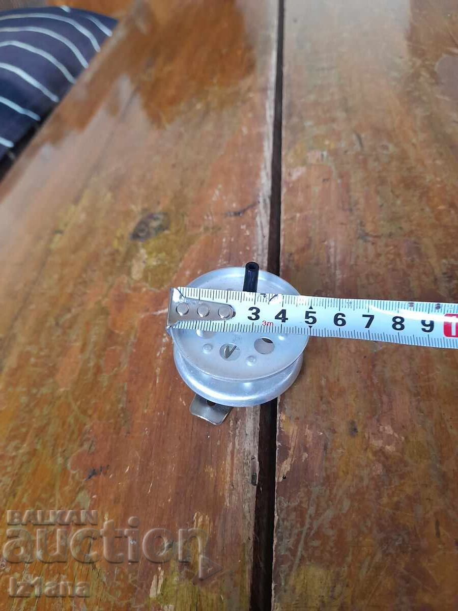 Old fishing reel - 6