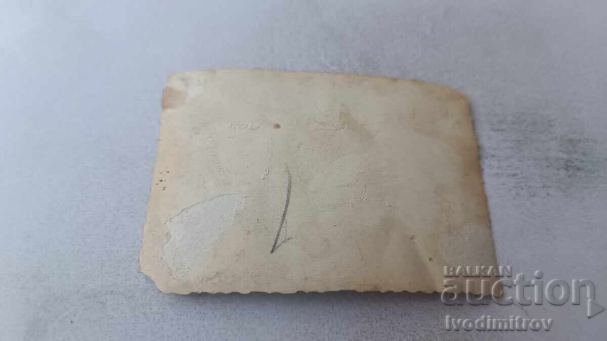 Снимка София Трима полицаи с цена 2.65 лв. | € 1.35