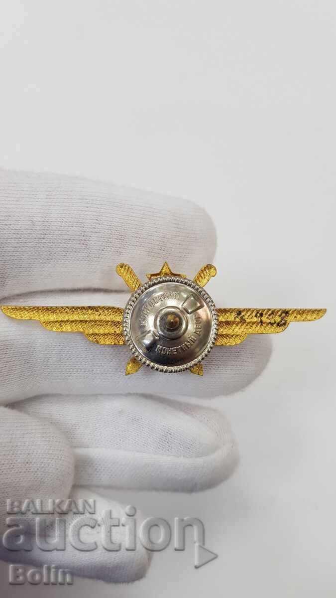Auction Collectible Soviet Russian military badge, pilot 3rd class Auction Collectible Soviet Russian military badge, pilot 3rd class