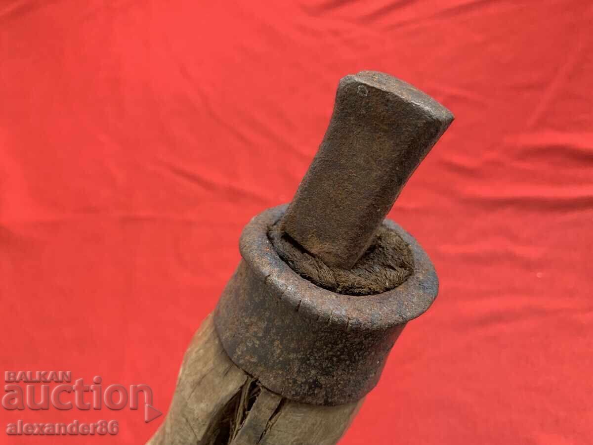 Παλιό αμόνι για κόψιμο δρεπανιού - 6 Παλιό αμόνι για κόψιμο δρεπανιού - 6