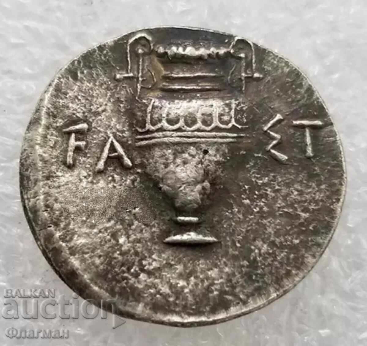 Статер от гр. Тива ( Θήβα ) област Беотия - РЕПЛИКА с цена 20.00 лв. | € 10.23 Статер от гр. Тива ( Θήβα ) област Беотия - РЕПЛИКА с цена 20.00 лв. | € 10.23