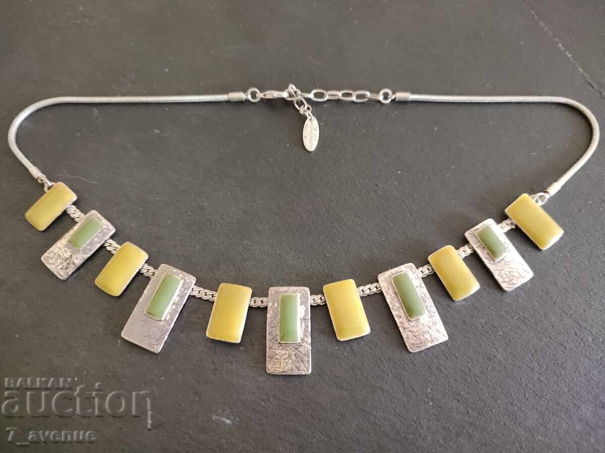 Колие гердан накит около 40 см дълъг, 20.06.25 с цена 99.00 лв. | € 50.62 Колие гердан накит около 40 см дълъг, 20.06.25 с цена 99.00 лв. | € 50.62