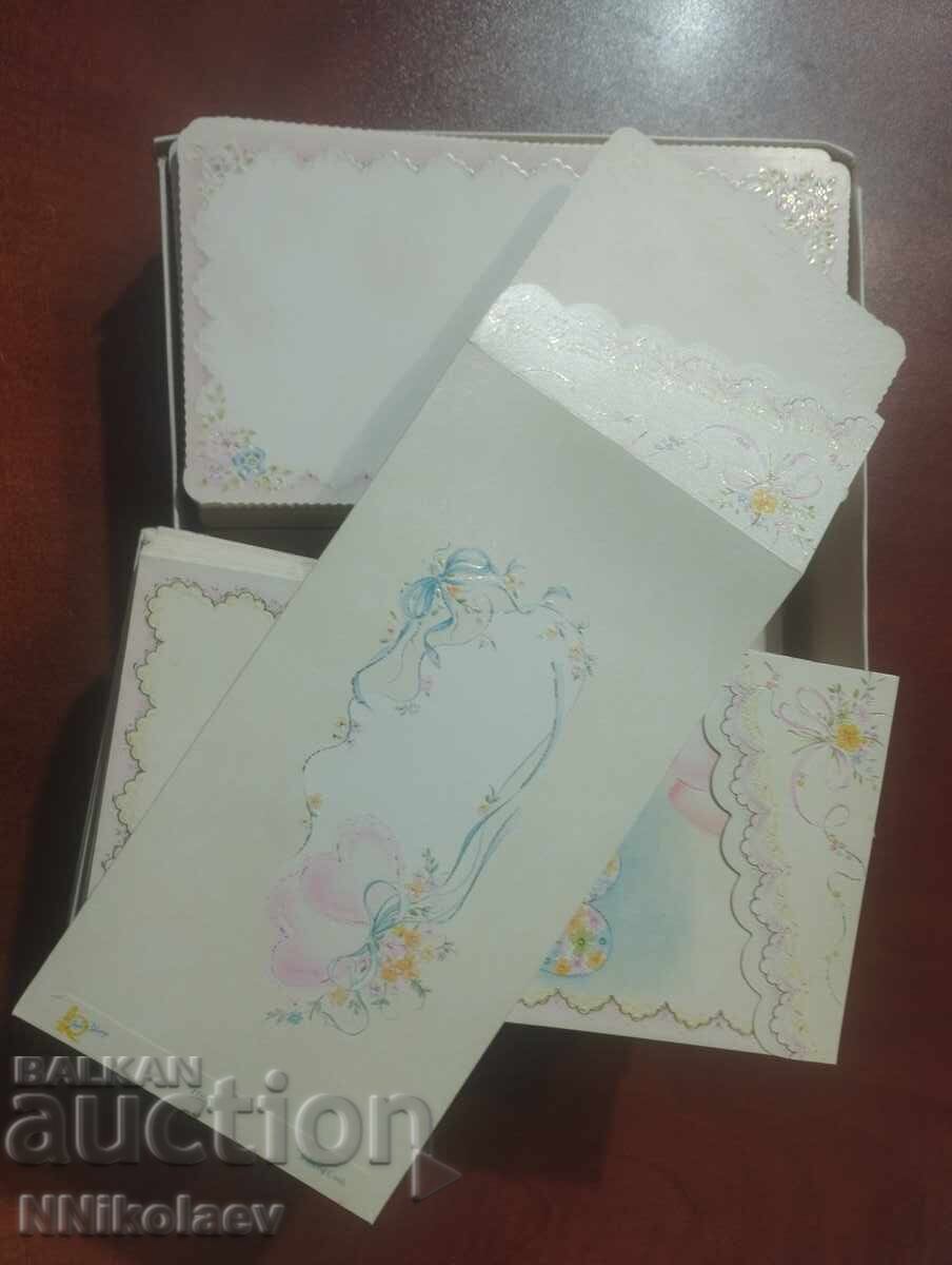 Παράδοση Προσκλητήρια γάμου με σκληρά εσωτερικά φύλλα για κείμενο 100 τεμάχια