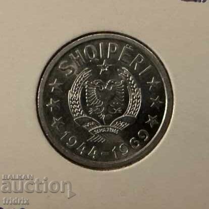 Delivery of Albania 1 lek 1969