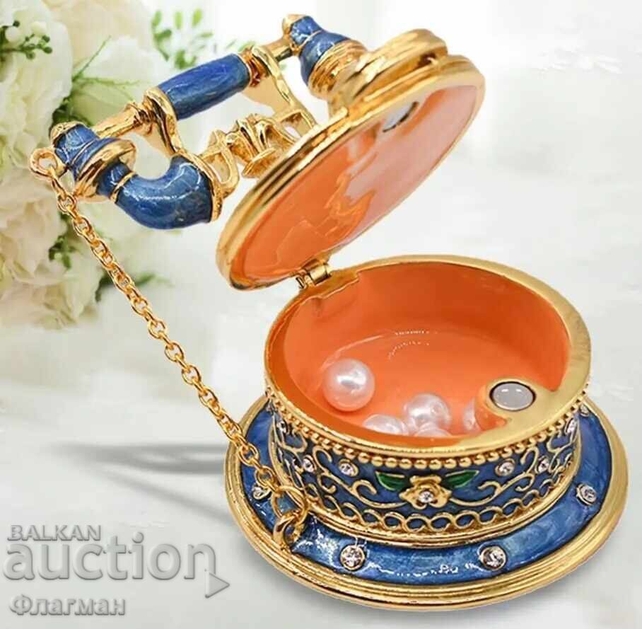Auction  Jewelry Box - Retro Telephone