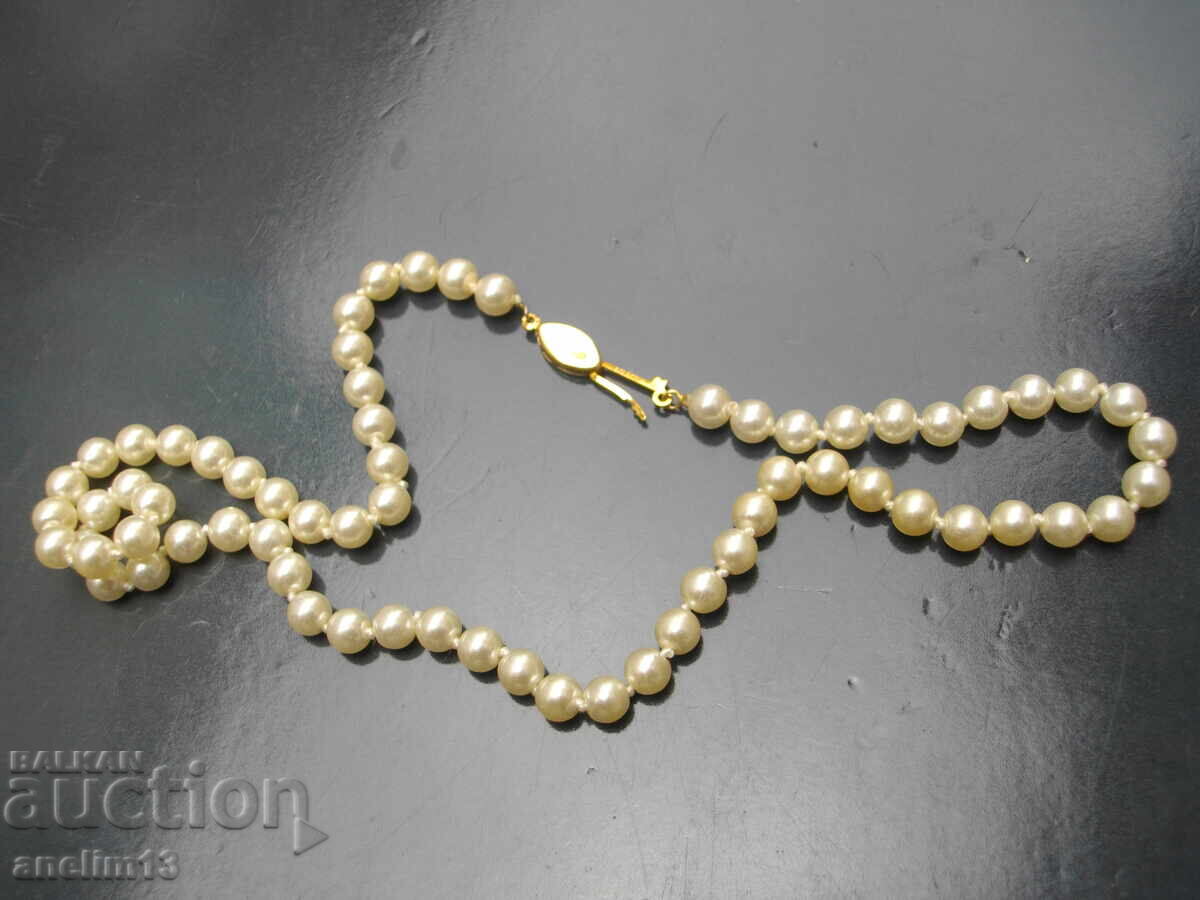 СТАР ГЕРДАН КОЛИЕ ПЕРЛИ с цена 35.00 лв. | € 17.90