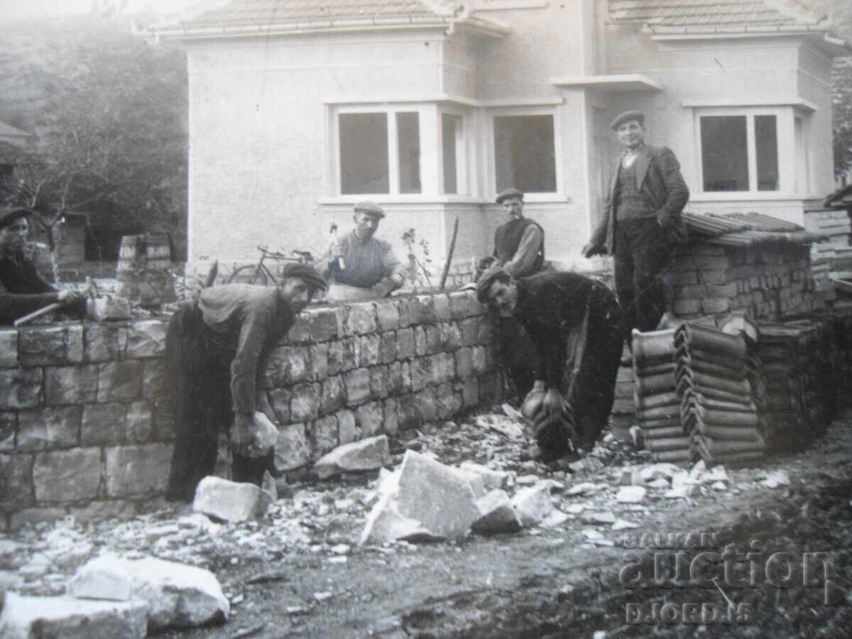 fotografie veche cu preț 3.00 BGN | € 1.53