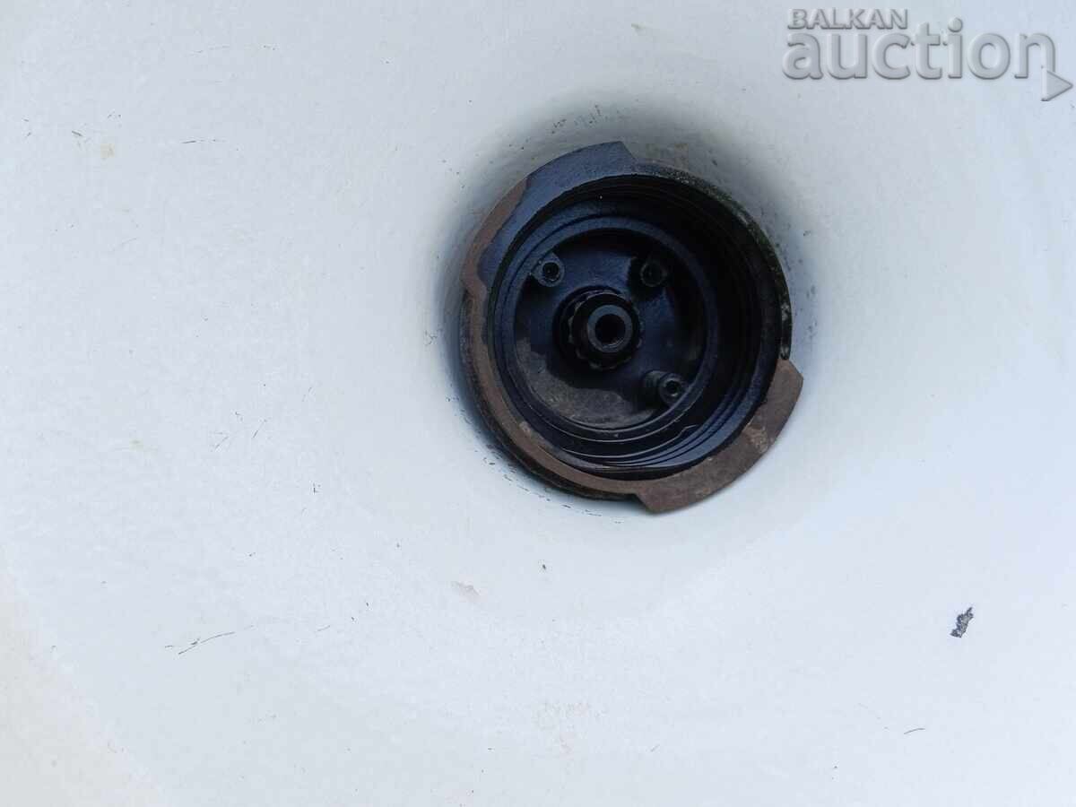 large enameled reflector industrial lamp 60s - 7