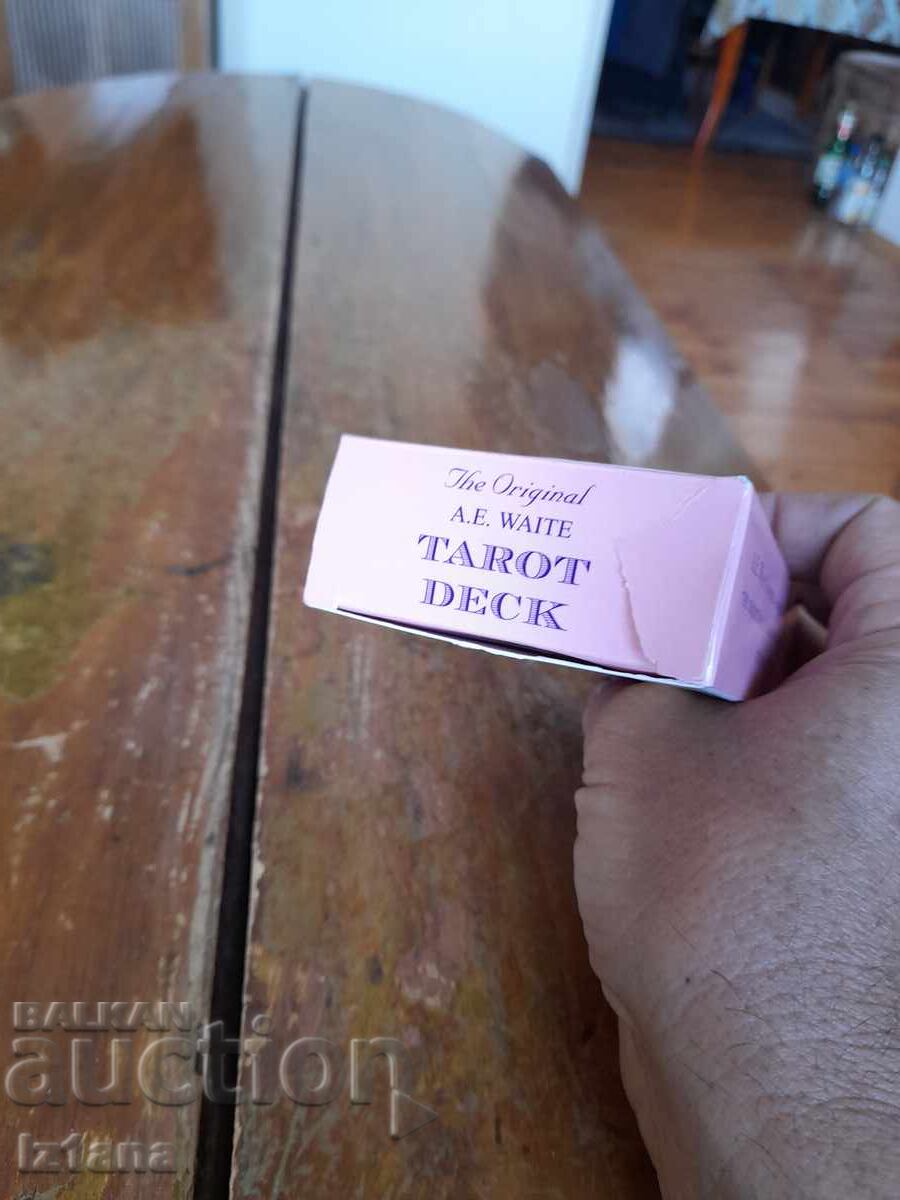 Delivery of Old Tarot Cards, Waite's Deck