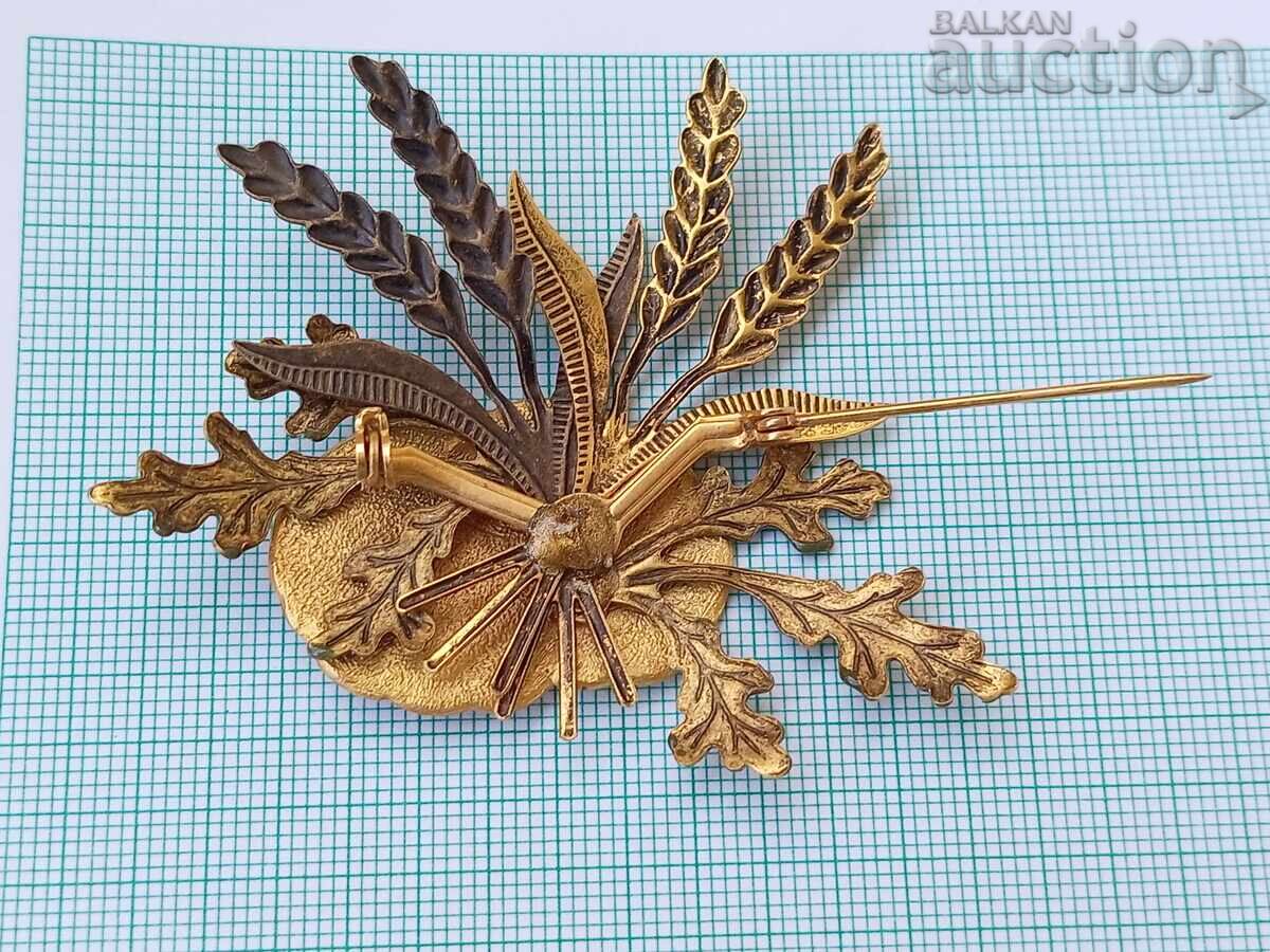 Vintage brooch with Halloween pumpkins enamel - 6