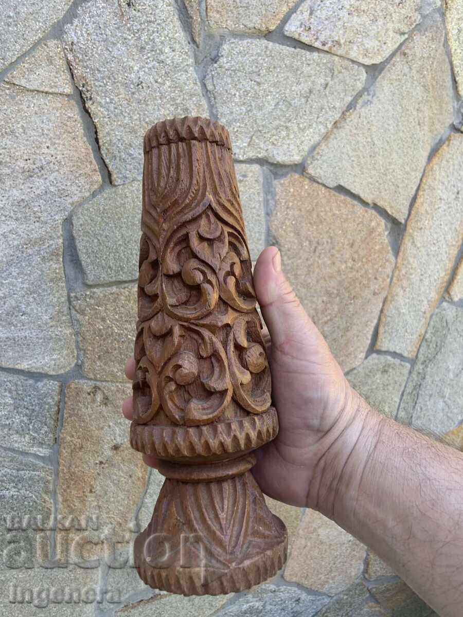 ΒΑΖΑ ΞΥΛΙΝΗ ΒΑΘΙΑ ΚΑΙ ΕΝΤΟΝΗ ΞΥΛΟΓΛΥΠΤΙΚΗ ΤΕΧΝΗ ΦΙΓΟΥΡΑ με τιμή 37.00 BGN | € 18.92