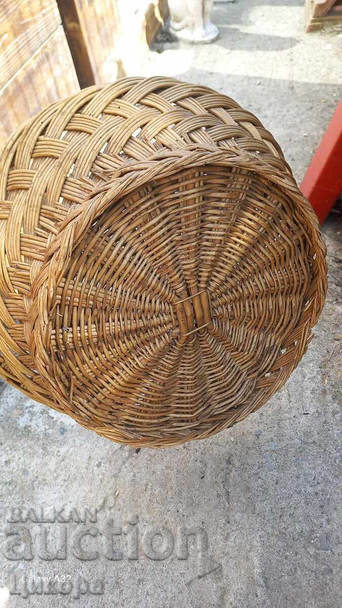 Auction OLD WOVEN BASKET WOVEN PANIER 3 Auction OLD WOVEN BASKET WOVEN PANIER 3