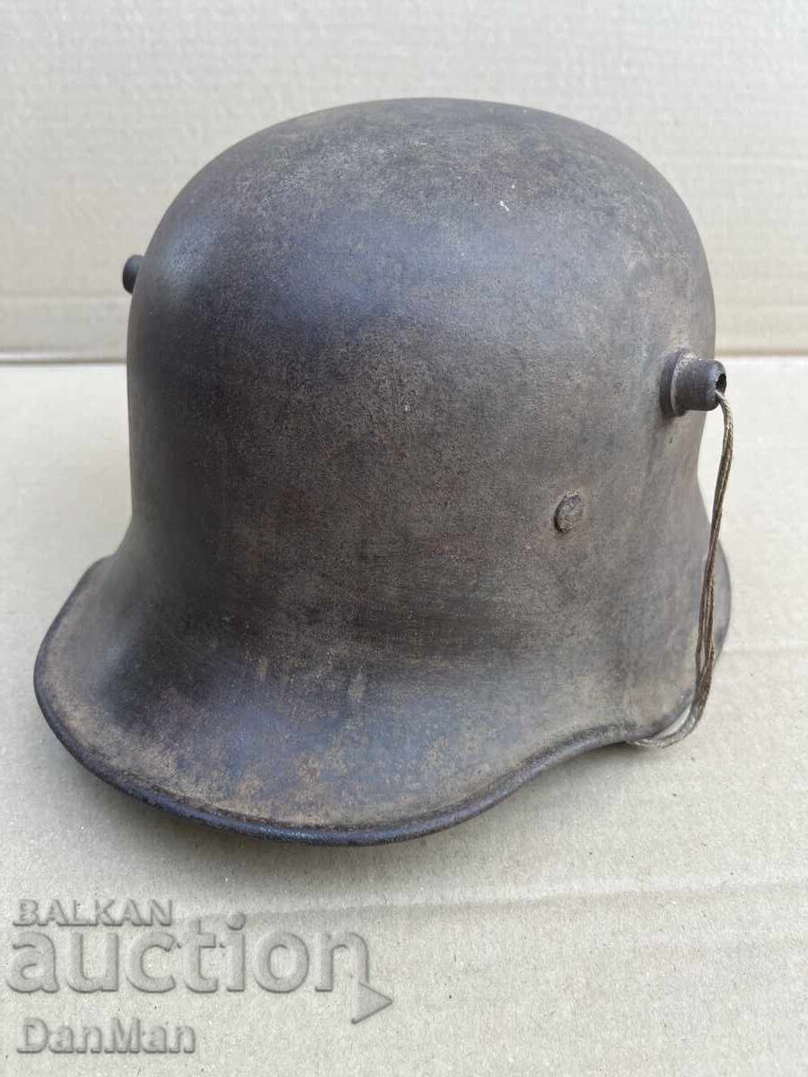 Оригинална автентична немска каска М16
