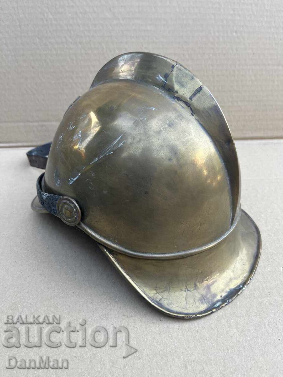 Delivery of Original German Firefighter Helmet, Early 20th Century Delivery of Original German Firefighter Helmet, Early 20th Century