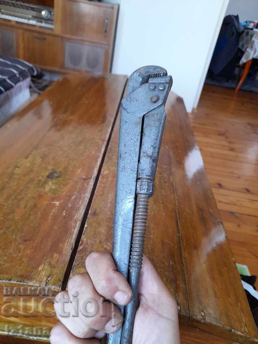 Auction  Old plumbing switch