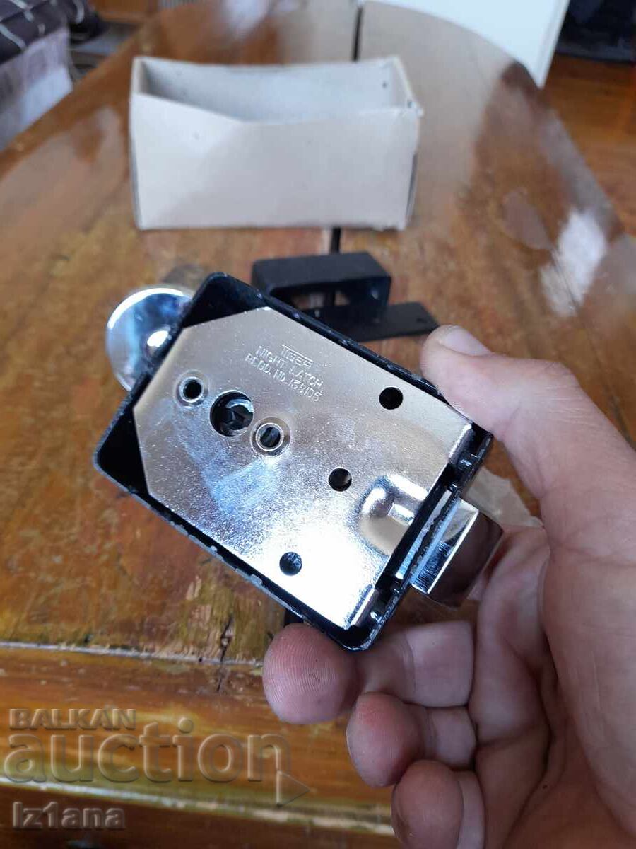 Доставка на Стара допълнителна брава Tiger Доставка на Стара допълнителна брава Tiger