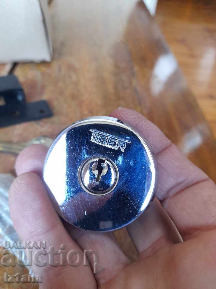 Стара допълнителна брава Tiger - 6 Стара допълнителна брава Tiger - 6