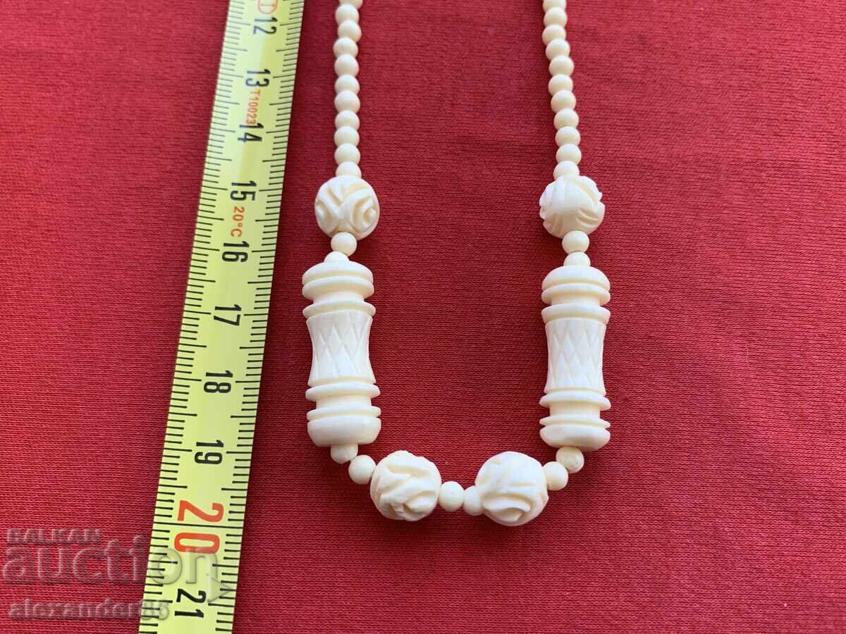 Аукцион Стар гердан от кост Аукцион Стар гердан от кост