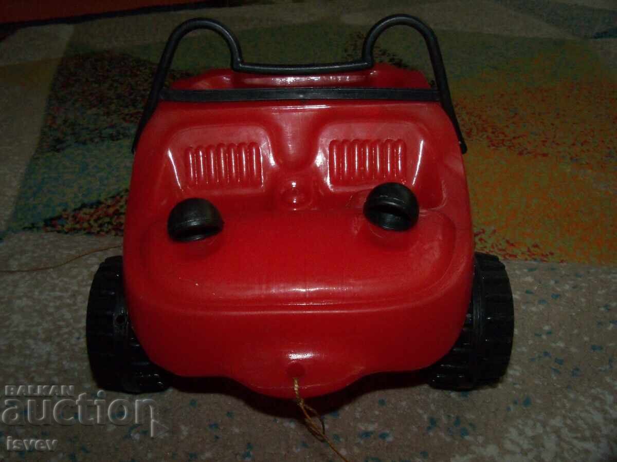 Доставка на Голяма соц пластмасова кола играчка за дърпане