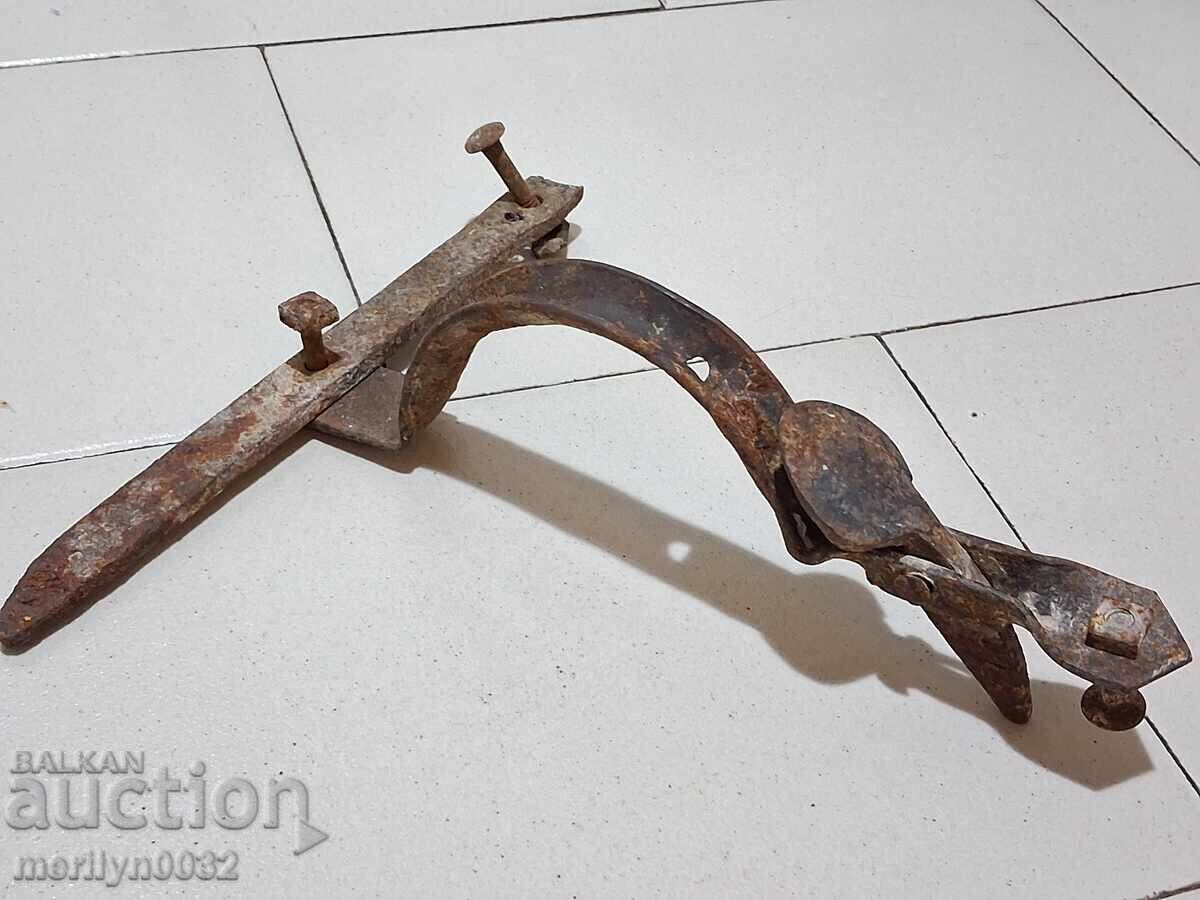 Μάνταλο από σφυρήλατο σίδερο αντίκα, κλειδαριά, μάνδαλο για πύλη αντίκα - 7 Μάνταλο από σφυρήλατο σίδερο αντίκα, κλειδαριά, μάνδαλο για πύλη αντίκα - 7