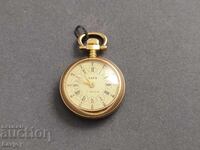 Μικρό γυναικείο επιχρυσωμένο ρετρό ρολόι