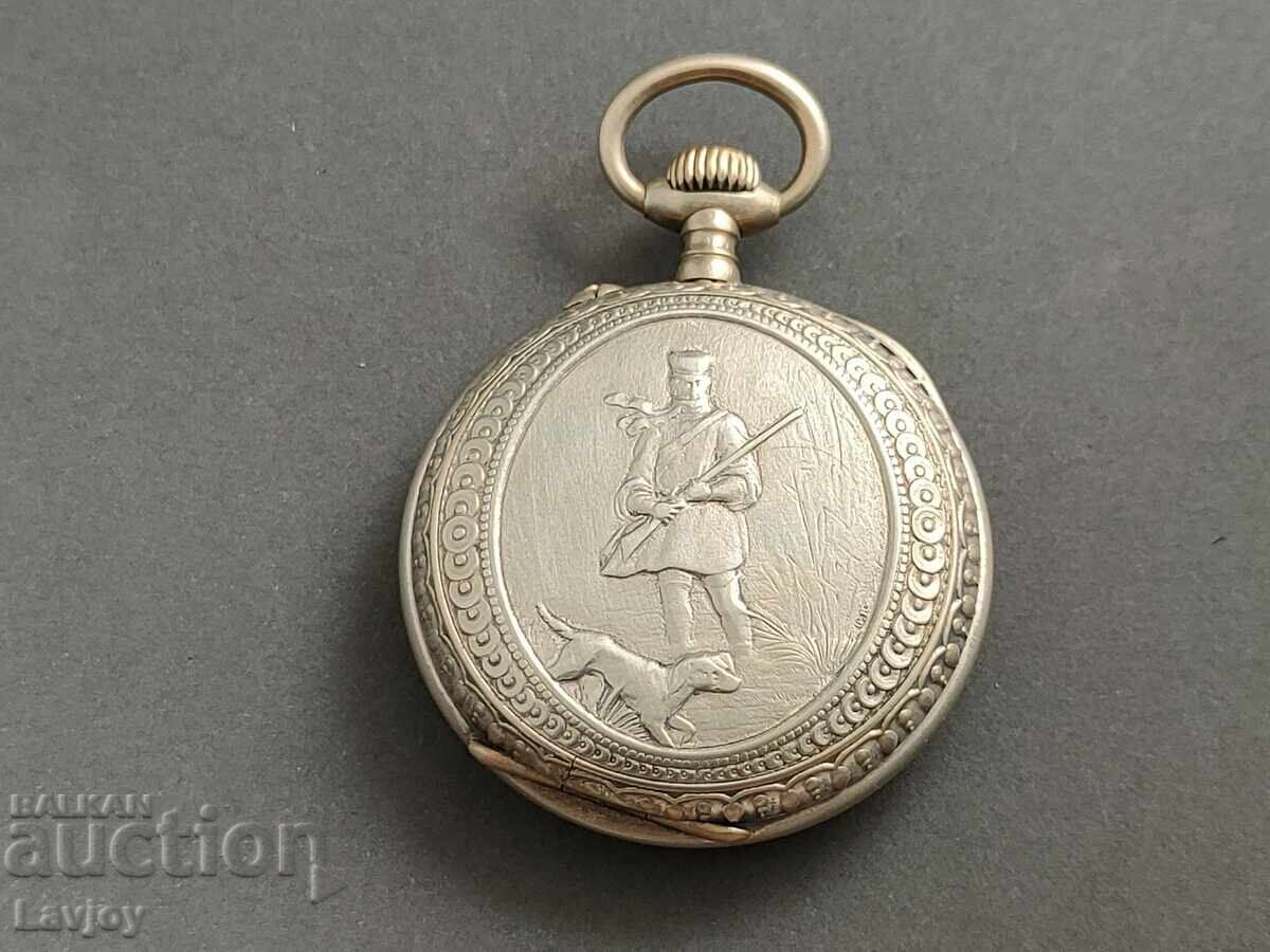 Delivery of Silver-plated pocket watch hunting scene