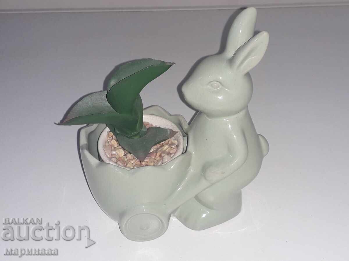 Pot for a small pot. Porcelain - 7 Pot for a small pot. Porcelain - 7