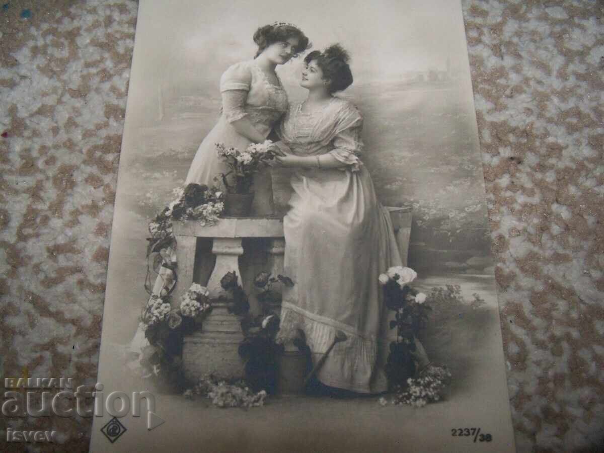 Аукцион Стара френска романтична пощенска картичка, две жени Аукцион Стара френска романтична пощенска картичка, две жени