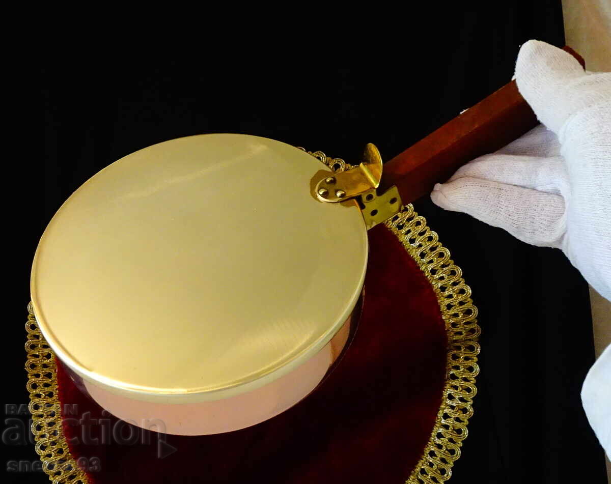 Δημοπρασία Μέλι δοχείο για ψίχουλα, χάλκινο τηγάνι με καπάκι Δημοπρασία Μέλι δοχείο για ψίχουλα, χάλκινο τηγάνι με καπάκι